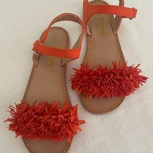 BROTES girls orange flat sandals Sz Eu 31 (US 12) with raffia detail.